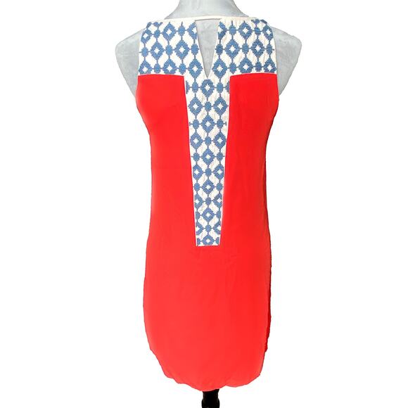 ANTHROPOLOGIE THML Boho Shift Dress w/ Blue Embroidering Size Small - Picture 2 of 4